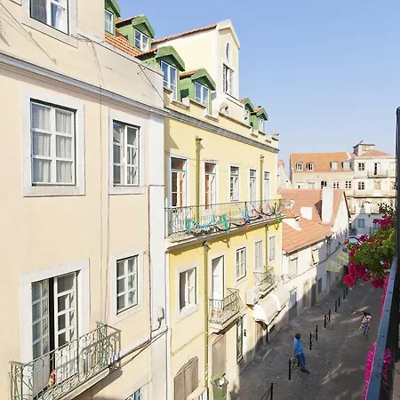 Bairrus Lisbon Apartments - Graca-3